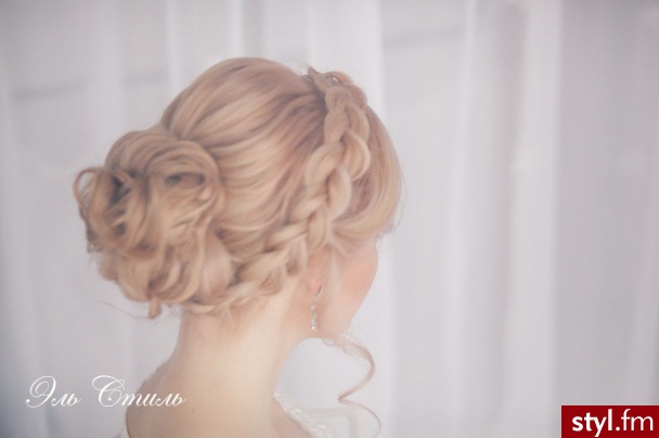 Blond Upięcie Kręcone Ślubne Długie Fryzury