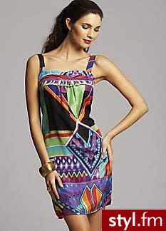 http://www.oli.co.uk/Pepe-Prism-Silk-Dress/productdisplay.stm?An=673&A=92C281%5FS&N=4294965277+4294967158+673+697+715&Au=P%5FMasterItem&Nu=P%5FMasterItem&Ns=P%5FColour%7C0%7C%7CP%5FSize%7C0 - Pozostałe Ciuchy Moda