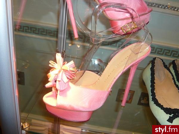 Szpilki Buty Moda