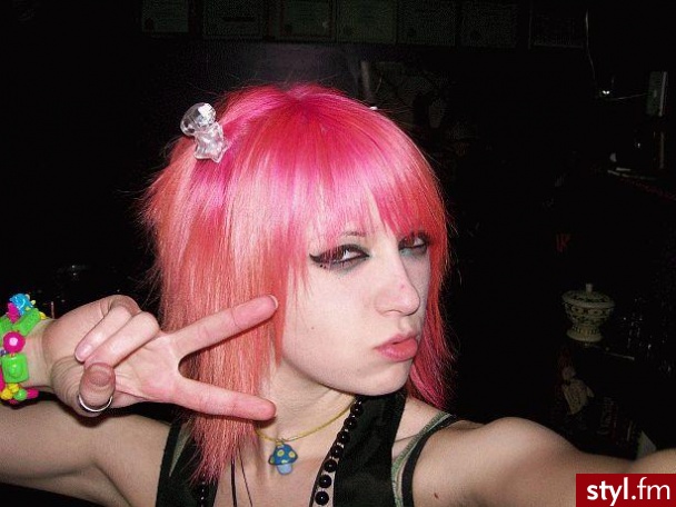 EMO Alternatywne Średnie Fryzury