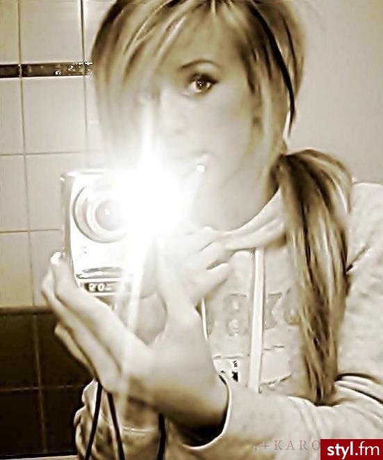 Średnie Fryzury
