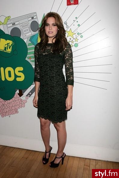 Mandy Moore - Sukienki Moda