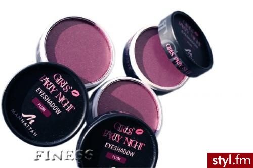 Cień do powiek Girl Party Night firmy Manhattan. Kolor: Plum (śliwka). Dostępny na Allegro i w dobrych drogeriach. - Misz-masz