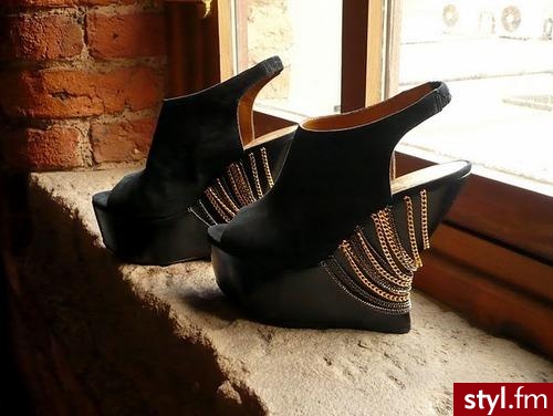 Pozostałe Buty Moda