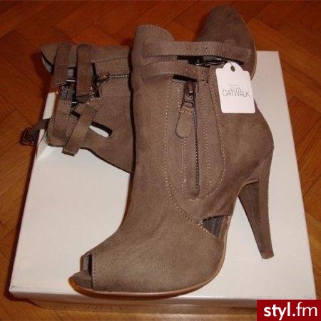 Pozostałe Buty Moda