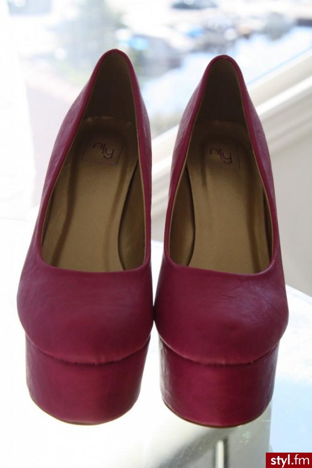 Szpilki Buty Moda