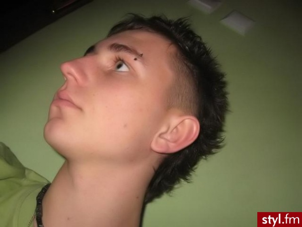 Średnie Męskie Fryzury