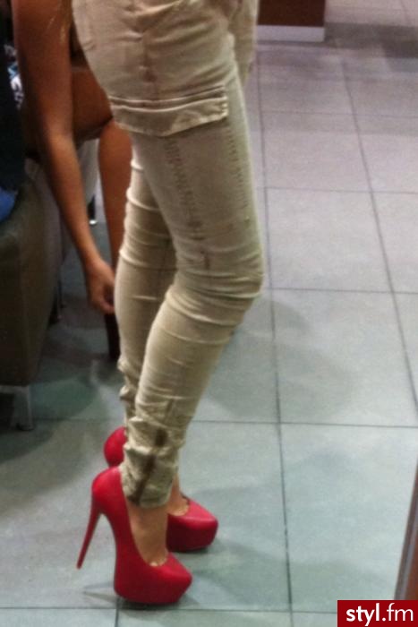 Szpilki Buty Moda