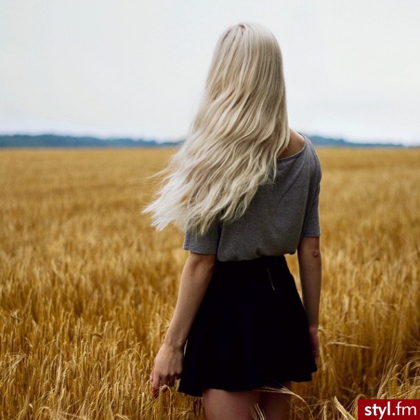 Blond Rozpuszczone Proste Na co dzień Długie Fryzury