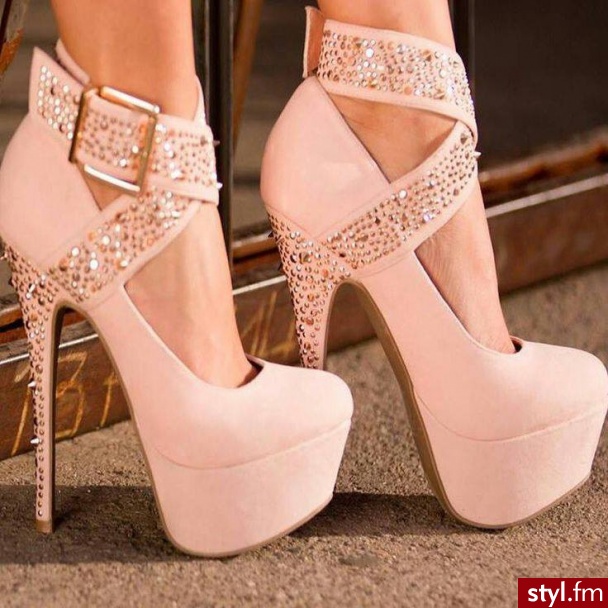 Szpilki Buty Moda
