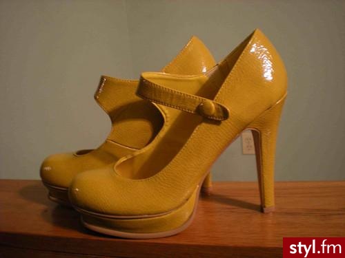 Pozostałe Buty Moda
