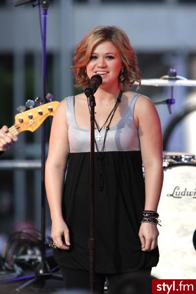 Kelly Clarkson - Pozostałe Ciuchy Moda