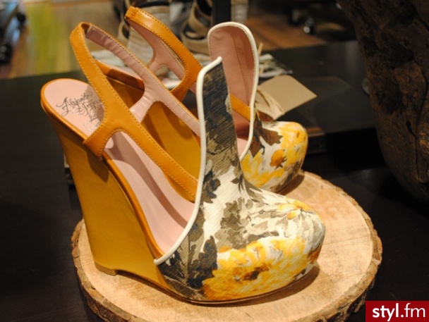 Koturny Buty Moda