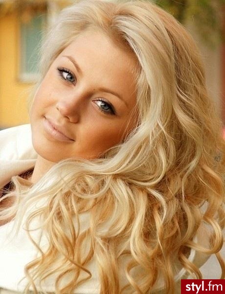 Blond Rozpuszczone Kręcone Na co dzień Krótkie Fryzury
