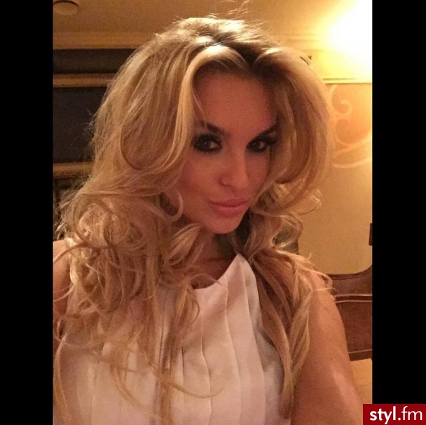 Blond Rozpuszczone Kręcone Na co dzień Długie Fryzury