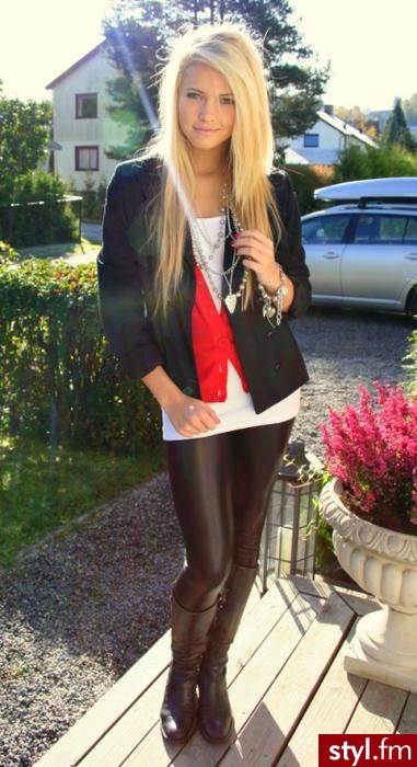 Blond Rozpuszczone Proste Na co dzień Średnie Fryzury