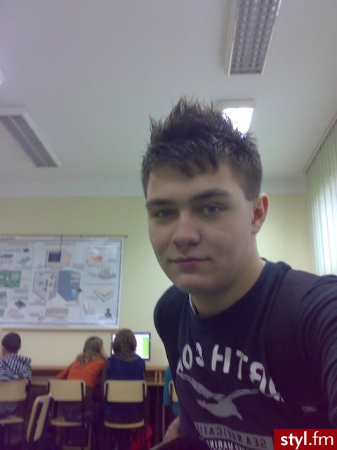 Średnie Męskie Fryzury