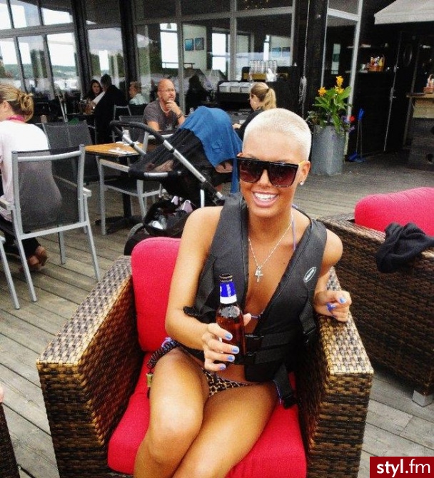 Blond Rozpuszczone Proste Na co dzień Krótkie Fryzury