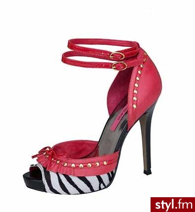 River Island. 59,99 funtów ;) - Pozostałe Buty Moda