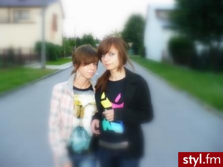 Średnie Fryzury
