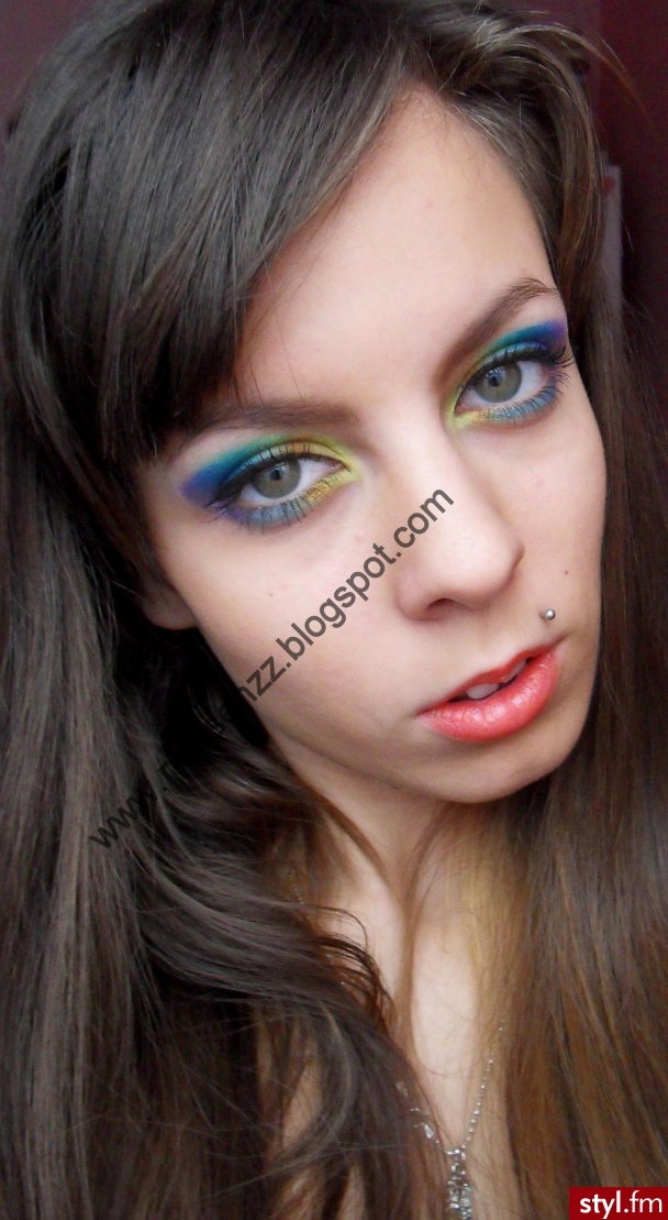 www.nonsenzz.blogspot.com - Dzienne Makijaże