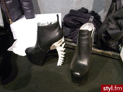 Pozostałe Buty Moda