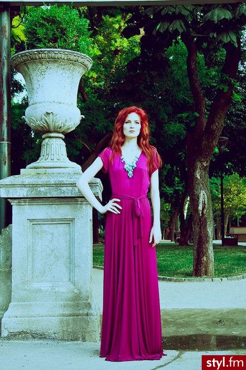 Sukienki Moda