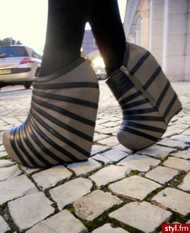 Pozostałe Buty Moda
