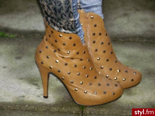 almikofashion.blogspot.com - Botki Buty Moda