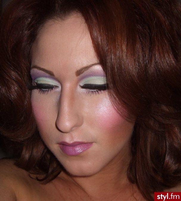 BARBIE LOOK - Wieczorowe Makijaże