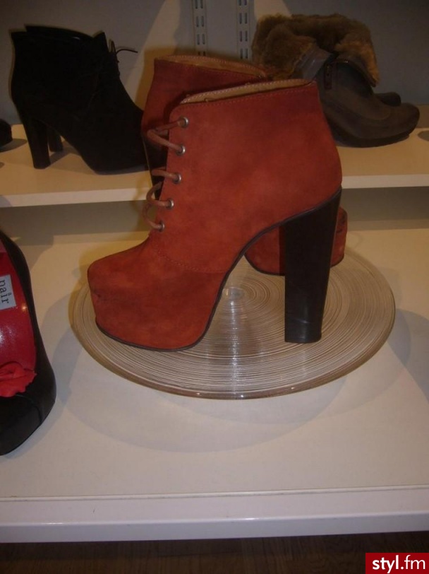 Pozostałe Buty Moda