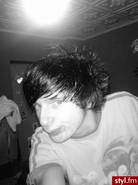 EMO Alternatywne Średnie Fryzury
