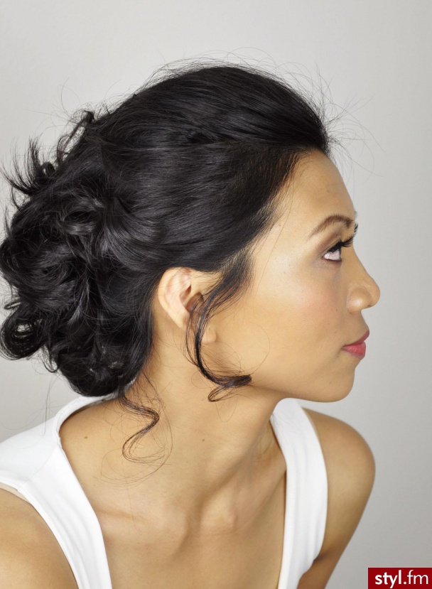 Czarne Upięcie Proste Wieczorowe Długie Fryzury