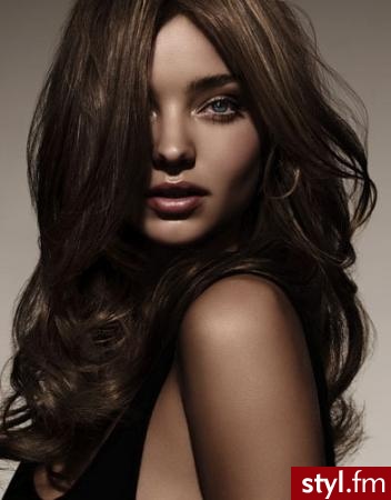 Miranda Kerr - Długie Fryzury