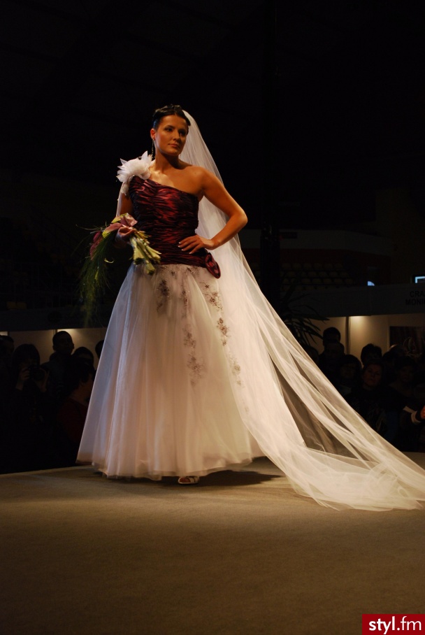 Suknie ślubne Ślub Moda