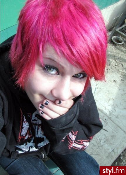 EMO Alternatywne Średnie Fryzury