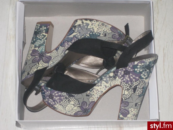 Sandały Buty Moda