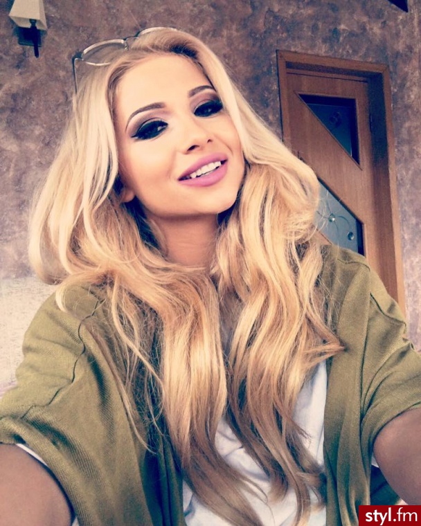 Blond Rozpuszczone Kręcone Na co dzień Długie Fryzury