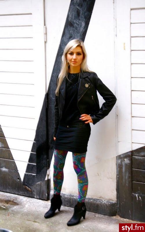 Jeżeli zdjęcie znajduje się już w galerii poproszę o link - Moda uliczna Inne Moda