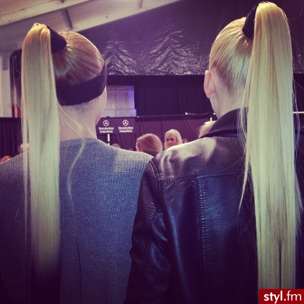 Blond Upięcie Proste Na co dzień Długie Fryzury