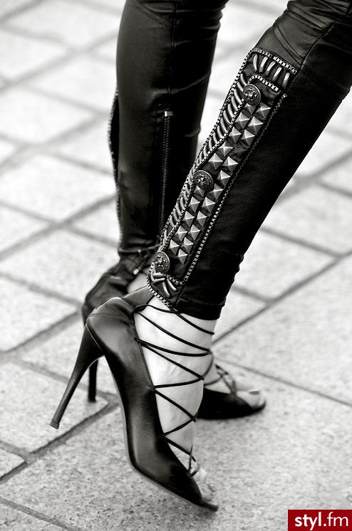 Spodnie Moda