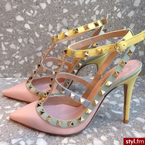 Szpilki Buty Moda