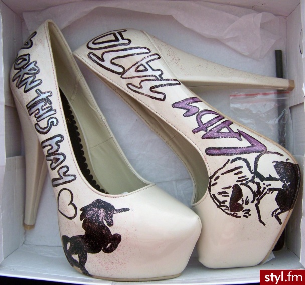 Szpilki Buty Moda