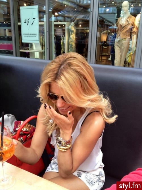 Blond Rozpuszczone Kręcone Na co dzień Średnie Fryzury