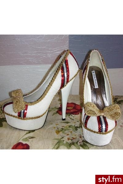 Szpilki Buty Moda