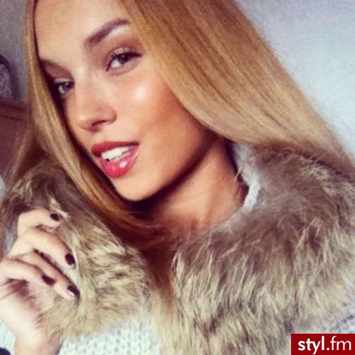 Blond Rozpuszczone Proste Na co dzień Długie Fryzury