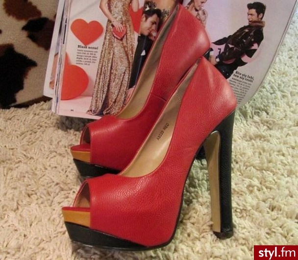 Szpilki Buty Moda