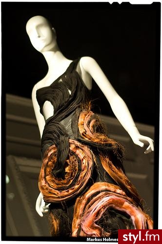 Sukienki Moda