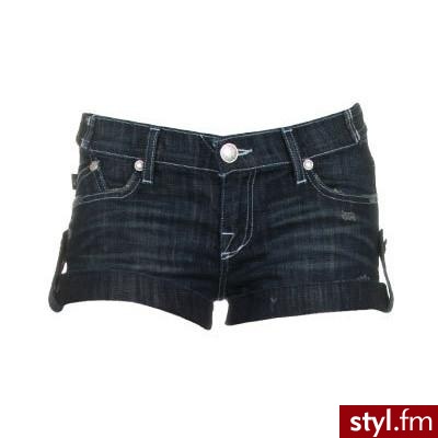 Simon Affluent Deconstructed Denim Short - Rock & Republic - Polyvore. Pobrano ze strony: http://www.polyvore.com/simon_affluent_deconstructed_denim_short/thing?id=15841815 - Pozostałe Ciuchy Moda