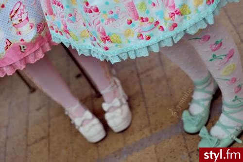 piękności.. Słodkie buciczki dla dzieweczek :3 - Pozostałe Buty Moda